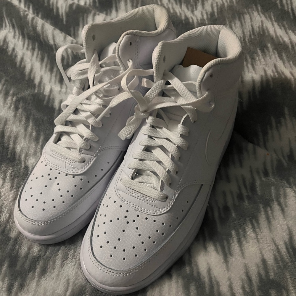 Nike Court Vision Mid